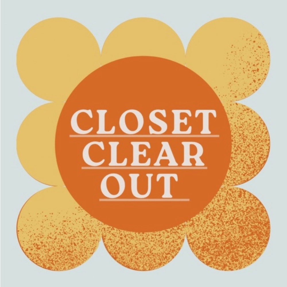 Closet Clear Out Sale! $4.99 Shipping Today! Contact me & Like listings